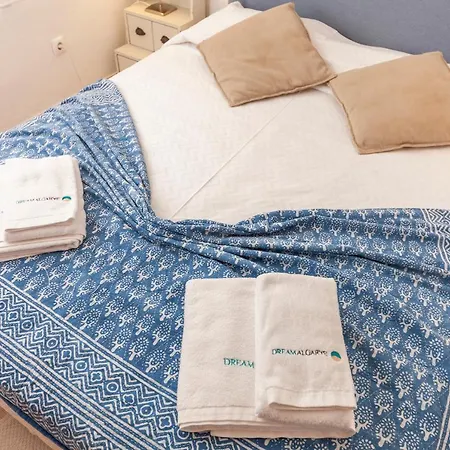 C18 - Church Square In Da * Luz