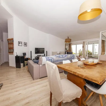 C18 - Church Square In Da